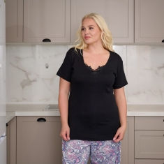 ΜΠΛΟΥΖΑ ΓΥΝΑΙΚΕΙΑ κοντό μανίκι με δαντέλα 257